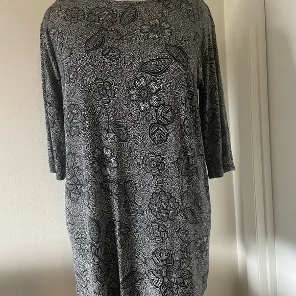 J. Jill Wearever Ballet-Sleeve Print Top (EUC) - Picture 4 of 7